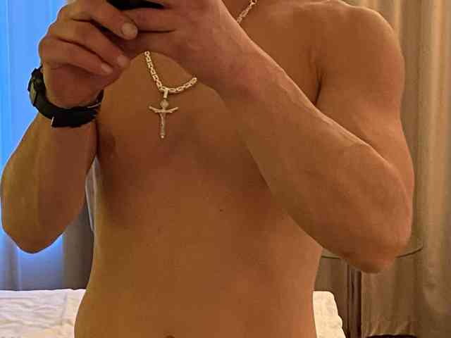 Maxio8739Hot