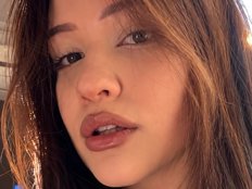 BaddBunnyx Erotik Cam Profil auf Sex-Cam.sex