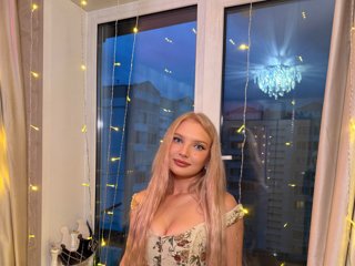 AmmyAlexInPublic