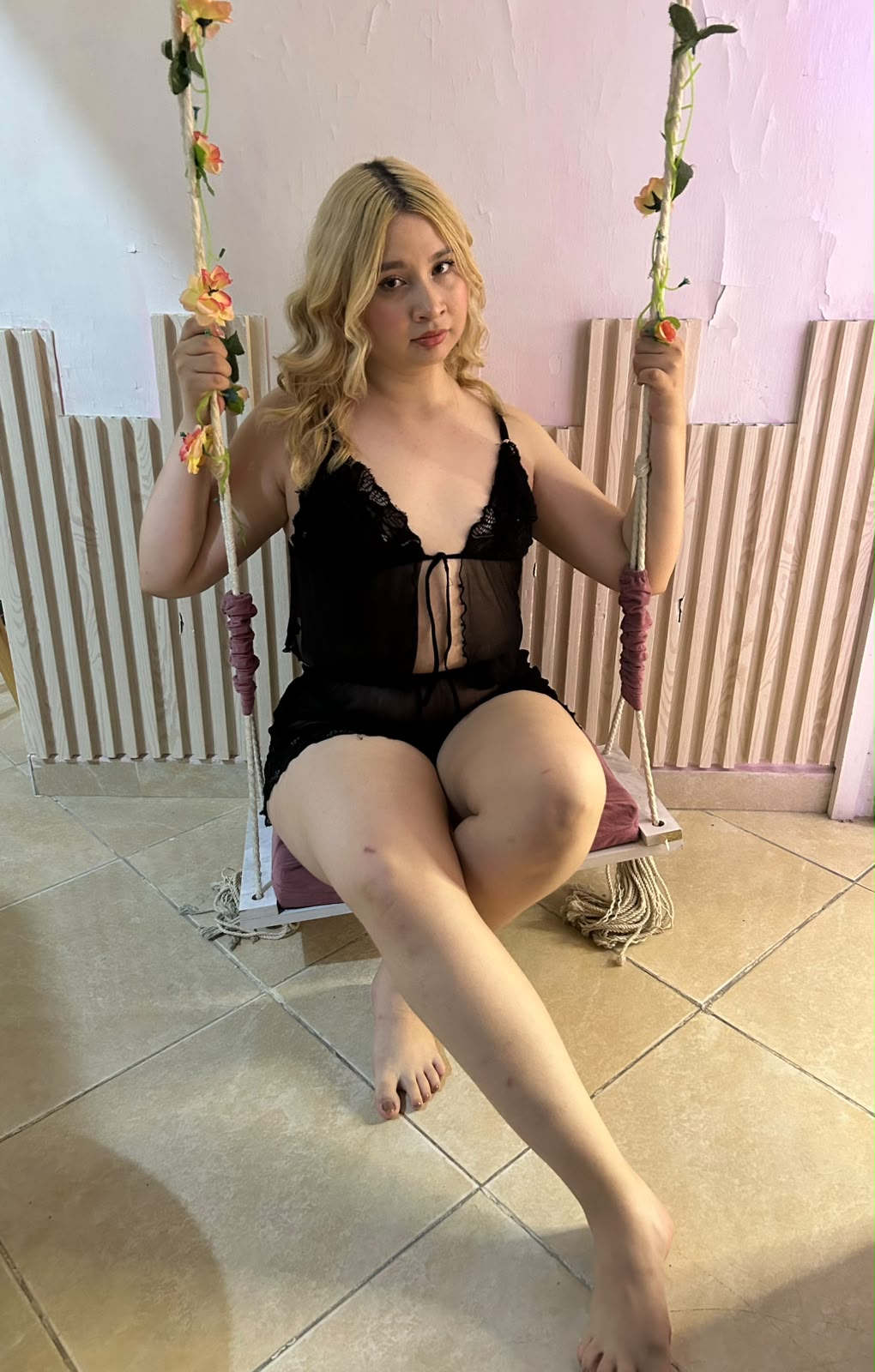 Violetkiss5 Why Follow Me? 💋✨ image: 1