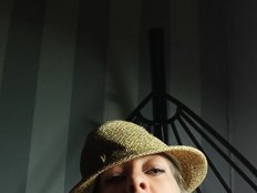 Vanevanuchi Erotik Cam Profil auf Sex-Cam.sex