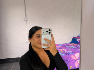 💋 Too pretty to go unnoticed ✨