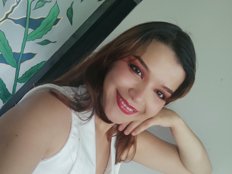 44strawberrygirl