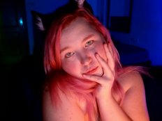 plushydevil Erotik Cam Profil auf Sex-Cam.sex