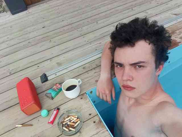 femboyFuckMeAss