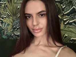 SweetMiaaa Live Chat on BongaCams