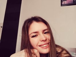 Angelina40, вебкам-модель BongaCams