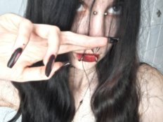 LilyOps Erotik Cam Profil auf Sex-Cam.sex