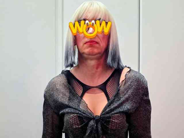 SadiaCrossdresserSlet