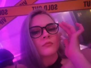 Look at u!