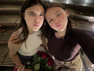 Life 👩‍❤️‍💋‍👩