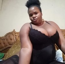 Sexybigboobz
