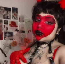 Lily-Goth