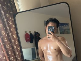 AsianHunkDominic