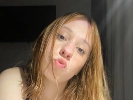 LiziEmberly Live Chat on BongaCams