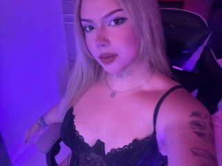 Eyes on me
