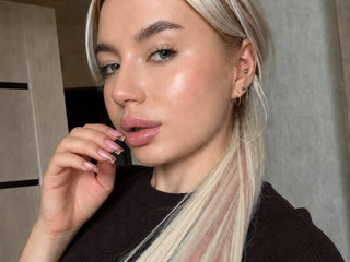 Her photos