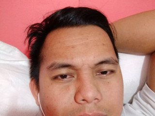 Me me me