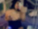 tits out