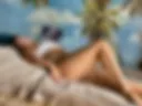 I'm catching a moment of relaxation as if I were on a paradise island.