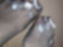feet close