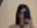 mirror selfie