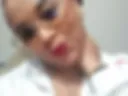 shiny lips