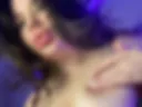 Close-up of boobs 💕