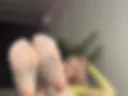 feet