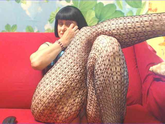 NaughtyKleo webcam