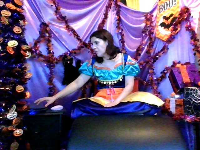 AlluringAli25