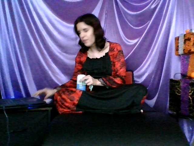 AlluringAli25