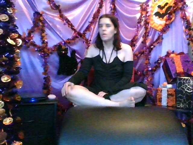 AlluringAli25 live cam on BongaCams