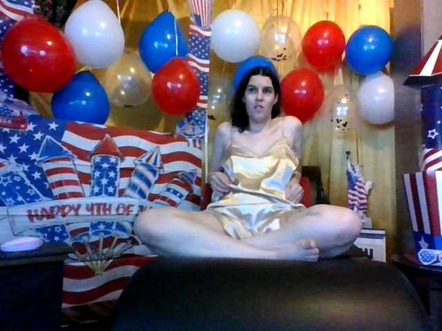 AlluringAli25 webcam