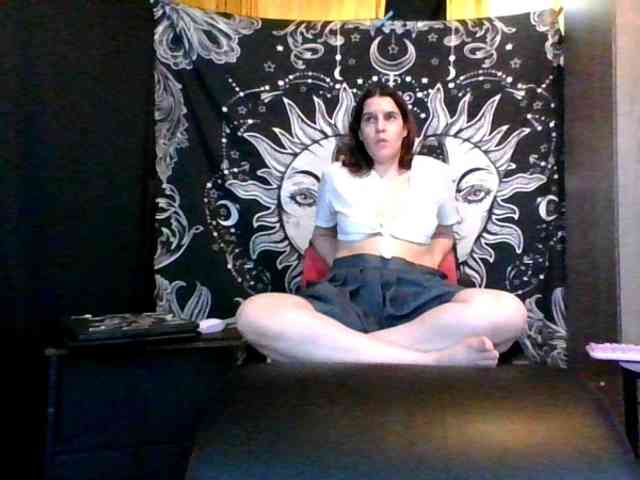 AlluringAli25 webcam