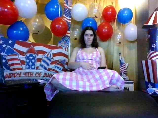 AlluringAli25 webcam