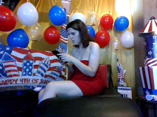 AlluringAli25 webcam