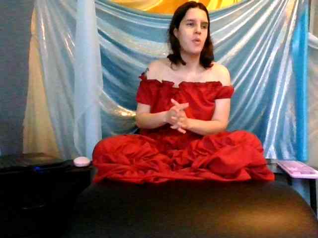 AlluringAli25 webcam