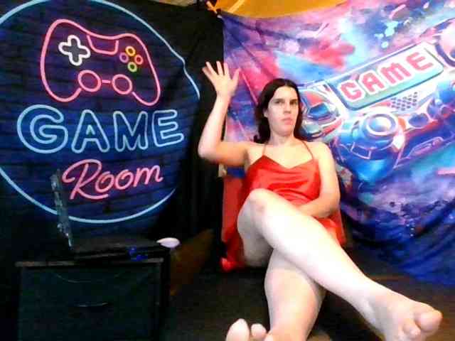 AlluringAli25 webcam