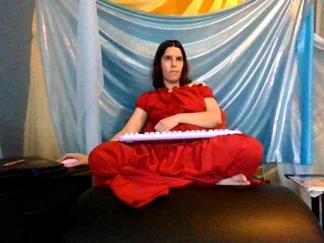 AlluringAli25 webcam