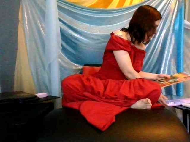 AlluringAli25 webcam