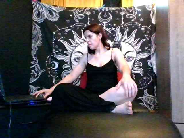 AlluringAli25 webcam