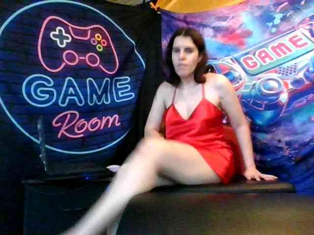 AlluringAli25 webcam