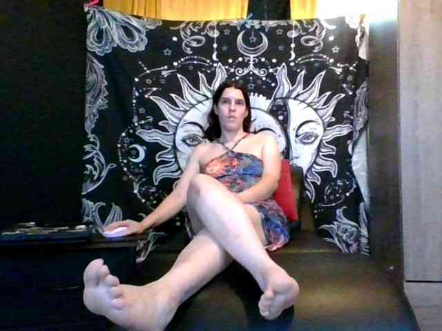 AlluringAli25 webcam