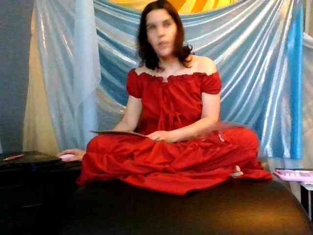 AlluringAli25 webcam