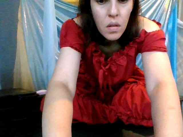 AlluringAli25 webcam