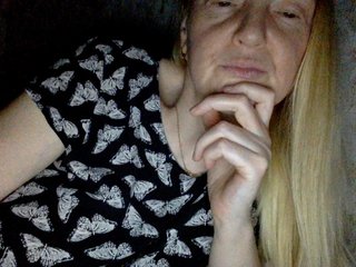 BlondyVio Porn Show