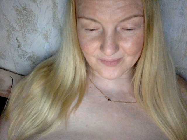 BlondyVio