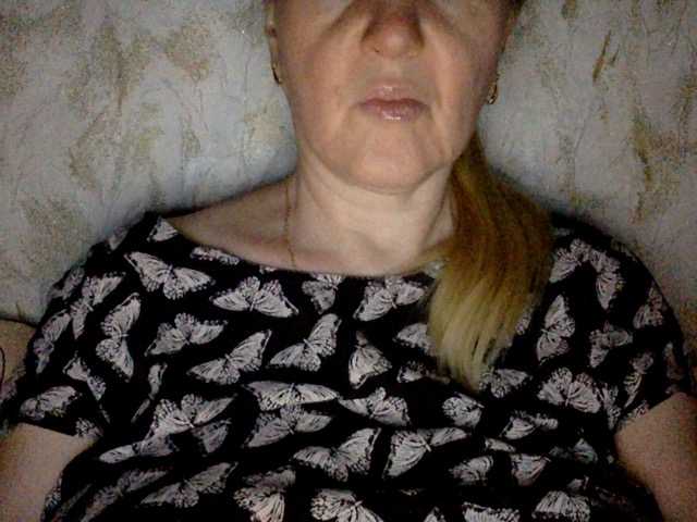 BlondyVio live cam on BongaCams