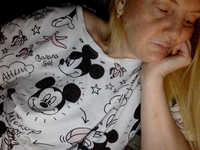 BlondyVio live cam on BongaCams
